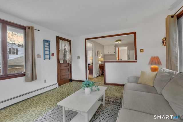 34 Dean Drive, East Hartford, CT 06118