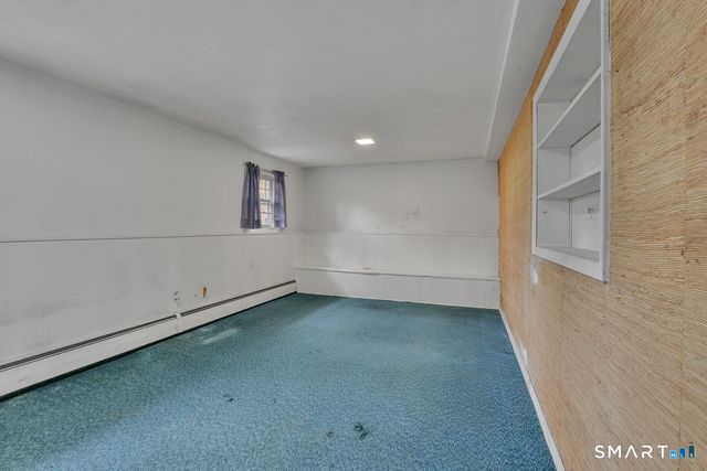 34 Dean Drive, East Hartford, CT 06118