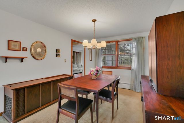 34 Dean Drive, East Hartford, CT 06118