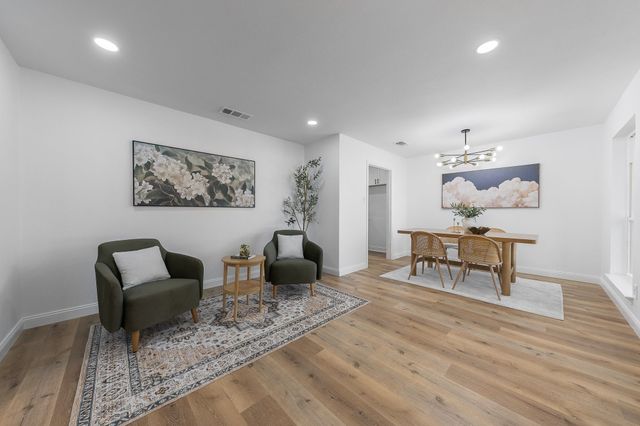 1815 Lakemont Drive, Arlington, TX 76013