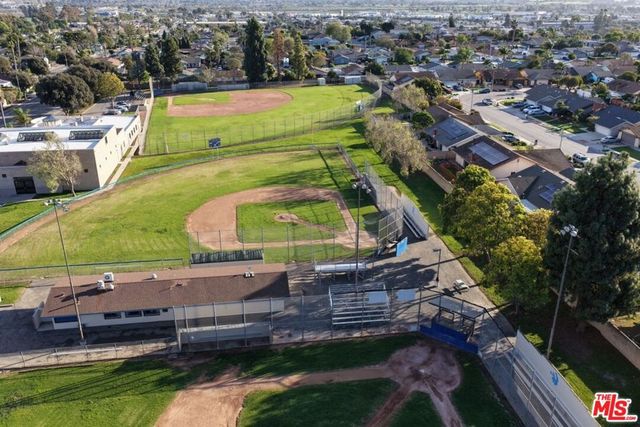 1940 Pelican Avenue, Ventura, CA 93003