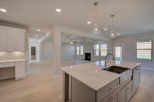 120 Cooper E Cove, Fayetteville, GA 30215