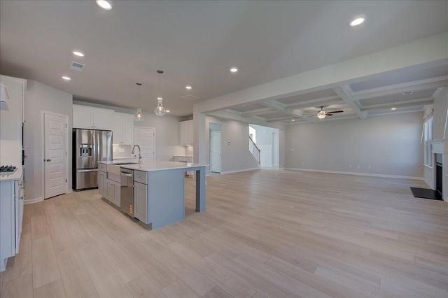 120 Cooper E Cove, Fayetteville, GA 30215