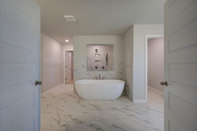 120 Cooper E Cove, Fayetteville, GA 30215