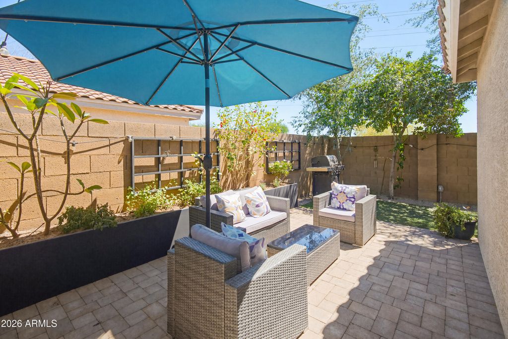Image 29 of property listing at 18611 N 22ND Street 5, Phoenix, AZ 85024