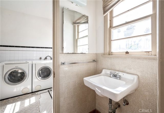 1331 S Beacon Street, San Pedro, CA 90731