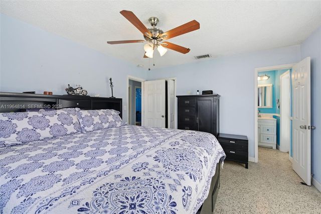 7121 Wilson St, Hollywood, FL 33024