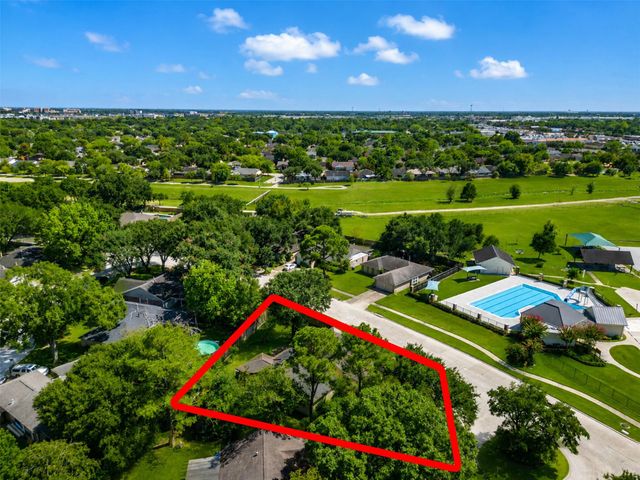 19718 Spanish Needle Drive, Houston, TX 77084