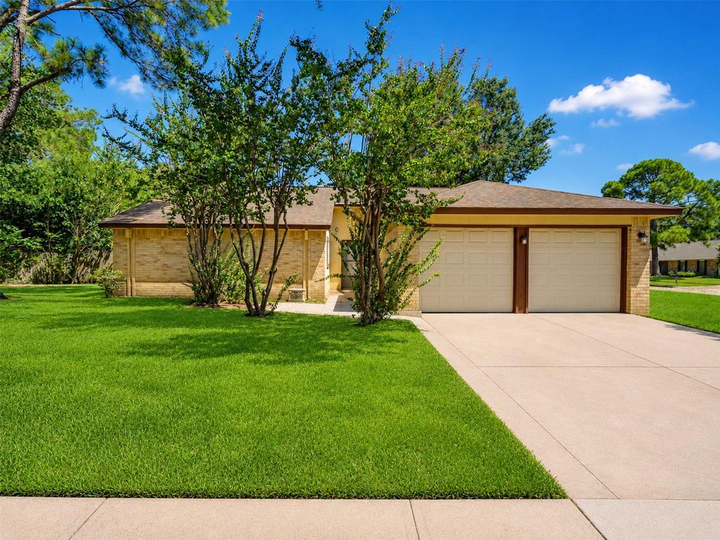 19718 Spanish Needle Drive, Houston, TX 77084