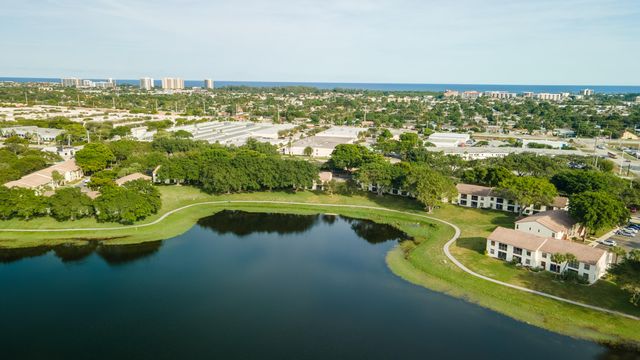 2900 Olivewood Terrace 201, Boca Raton, FL 33431