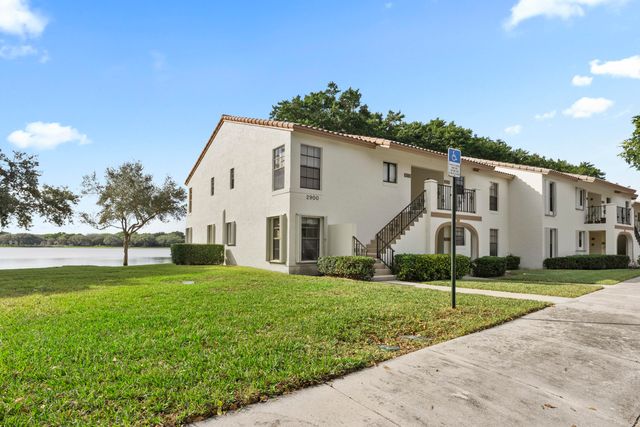 2900 Olivewood Terrace 201, Boca Raton, FL 33431