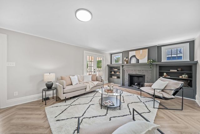 374 Acton Road, Columbus, OH 43214