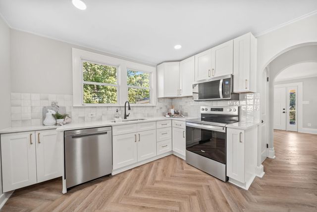 374 Acton Road, Columbus, OH 43214