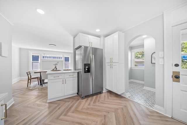 374 Acton Road, Columbus, OH 43214