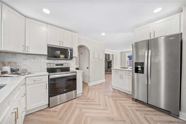 374 Acton Road, Columbus, OH 43214