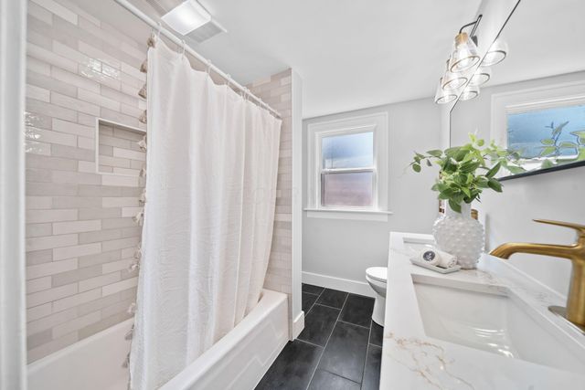 374 Acton Road, Columbus, OH 43214