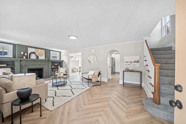 374 Acton Road, Columbus, OH 43214