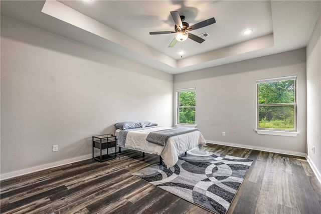 48 Queensferry Lane, Bella Vista, AR 72715