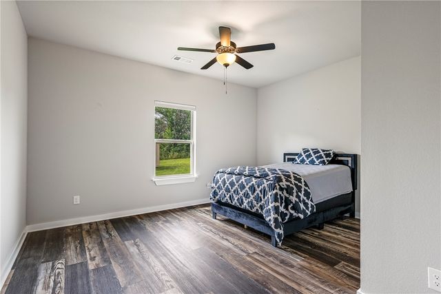 48 Queensferry Lane, Bella Vista, AR 72715