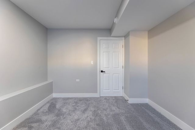 5552 S Shields Avenue, Chicago, IL 60621