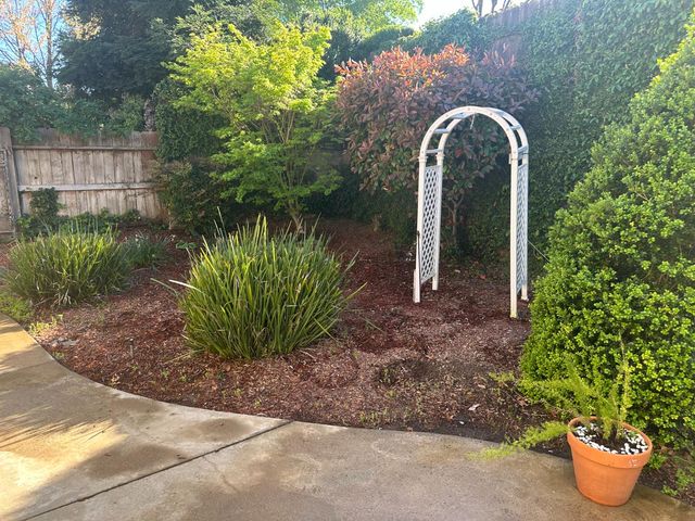 2064 Ranch Bluff Way, El Dorado Hills, CA 95762