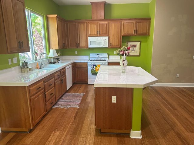 2064 Ranch Bluff Way, El Dorado Hills, CA 95762