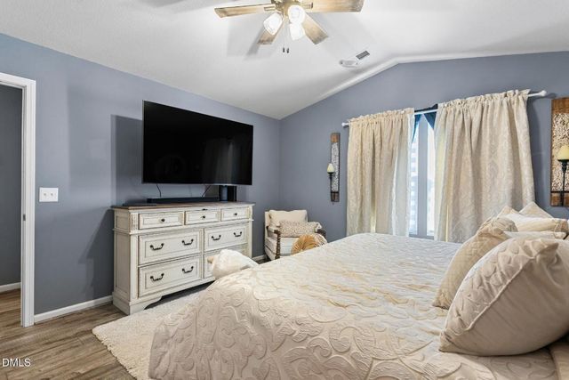 1136 Rose Petal Way, Whitsett, NC 27377