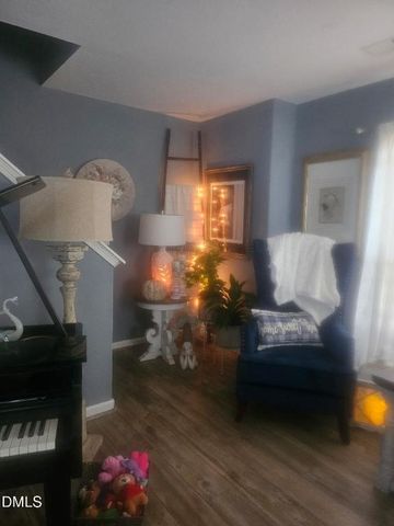 1136 Rose Petal Way, Whitsett, NC 27377