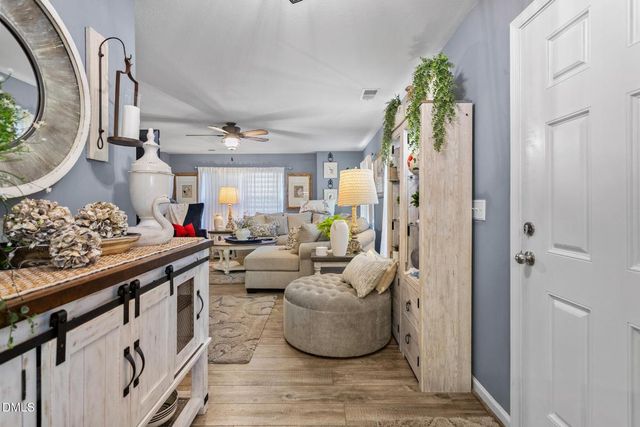 1136 Rose Petal Way, Whitsett, NC 27377