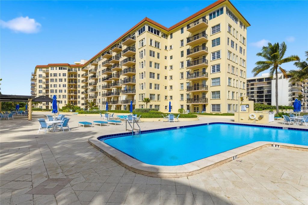 Image 30 of property listing at 3475 S Ocean Boulevard 4010, Palm Beach, FL 33480