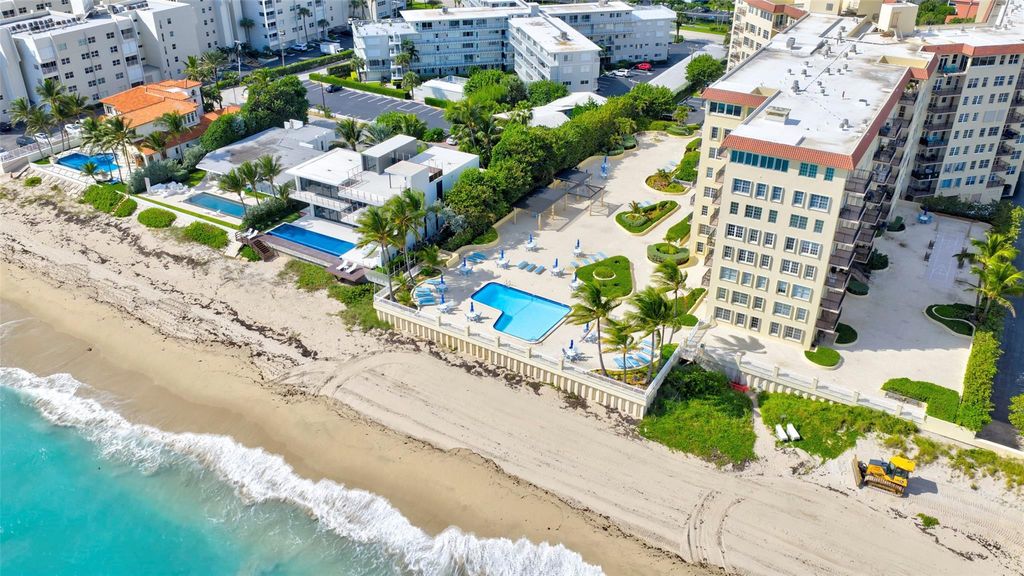 Image 34 of property listing at 3475 S Ocean Boulevard 4010, Palm Beach, FL 33480