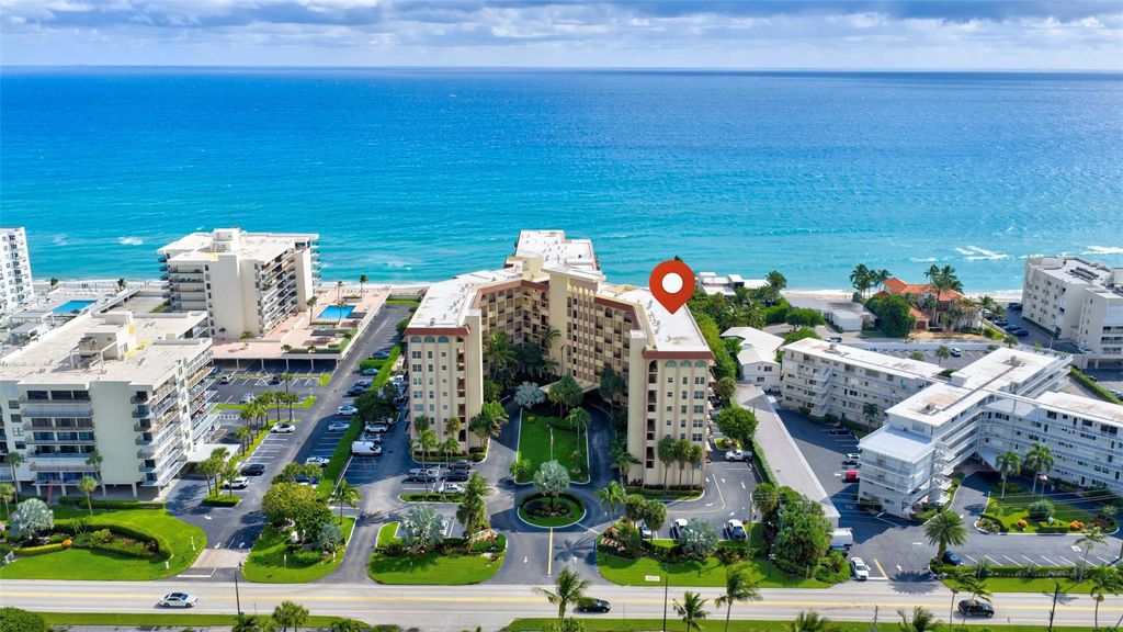 Image 40 of property listing at 3475 S Ocean Boulevard 4010, Palm Beach, FL 33480