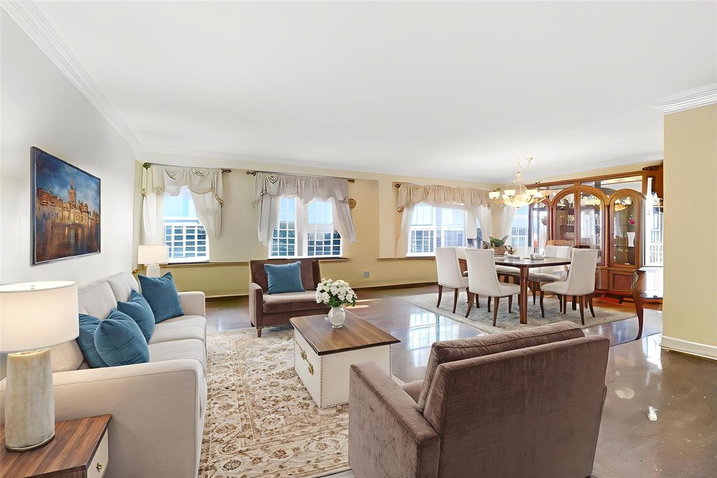 Image 5 of property listing at 3475 S Ocean Boulevard 4010, Palm Beach, FL 33480