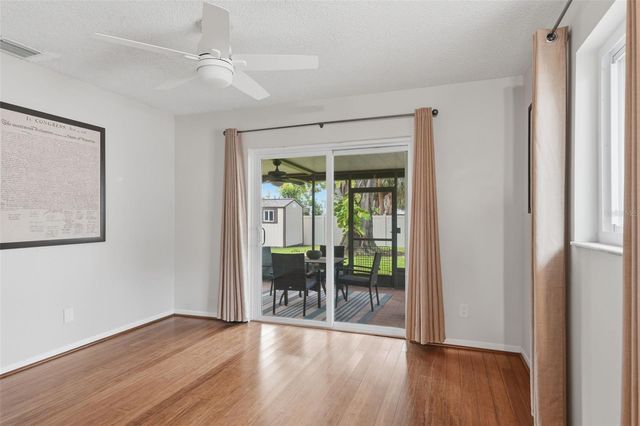 205 SE MONROE CIRCLE N, St Petersburg, FL 33703