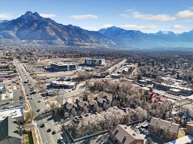 4828 S BROOKS WAY, Holladay, UT 84117