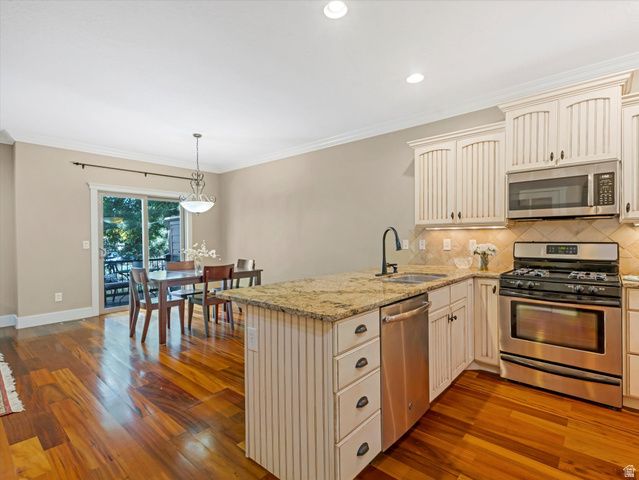 4828 S BROOKS WAY, Holladay, UT 84117