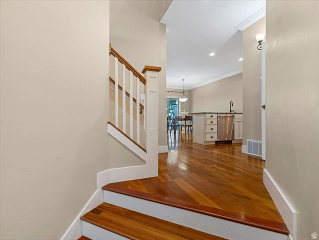 4828 S BROOKS WAY, Holladay, UT 84117