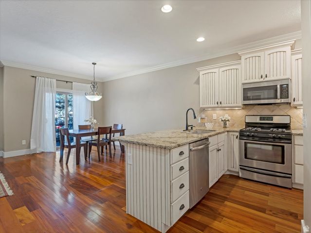 4828 S BROOKS WAY, Holladay, UT 84117