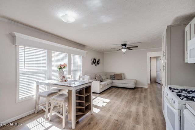 2605 W VAN BUREN Street 104, Phoenix, AZ 85009