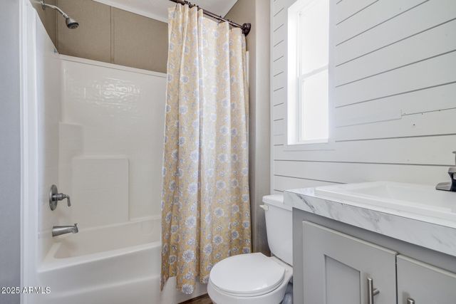 2605 W VAN BUREN Street 104, Phoenix, AZ 85009