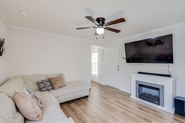 2605 W VAN BUREN Street 104, Phoenix, AZ 85009