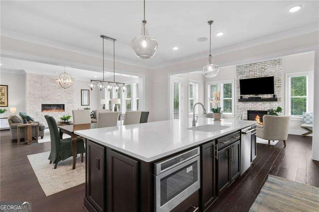 16270 Grand Litchfield Drive, Roswell, GA 30075