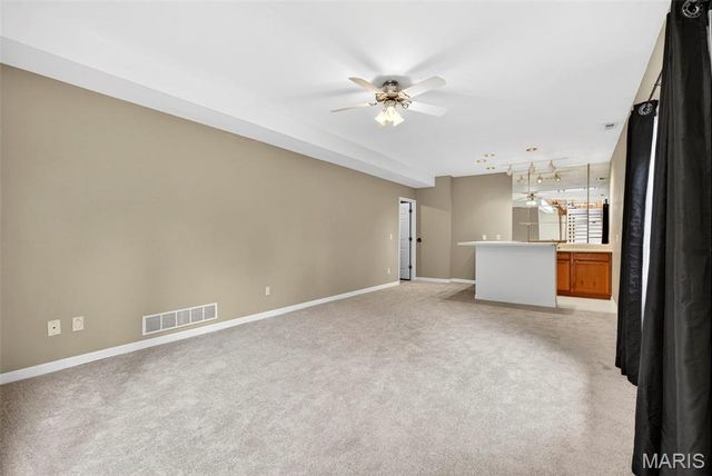 5032 Oak Bluff Drive, High Ridge, MO 63049