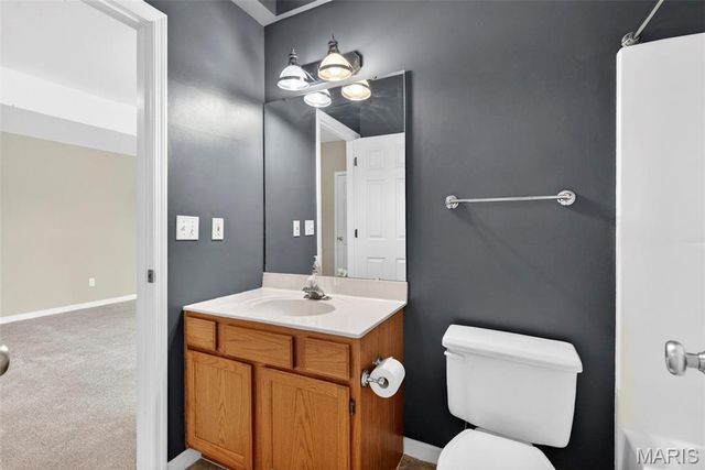 5032 Oak Bluff Drive, High Ridge, MO 63049