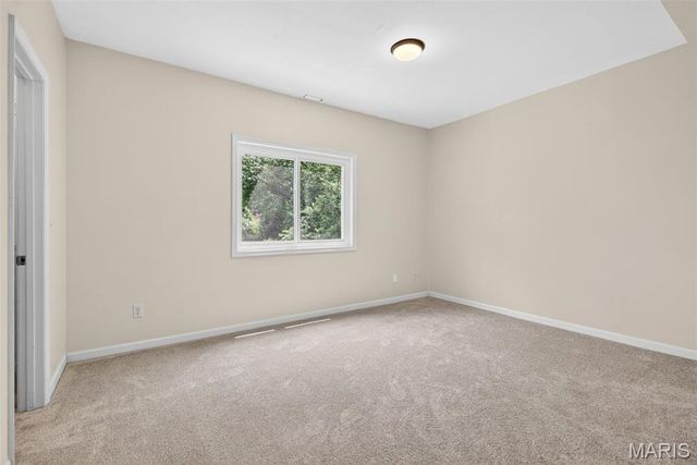 5032 Oak Bluff Drive, High Ridge, MO 63049