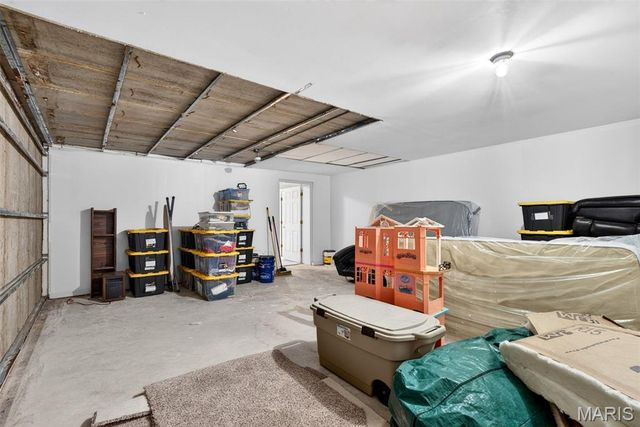 5032 Oak Bluff Drive, High Ridge, MO 63049