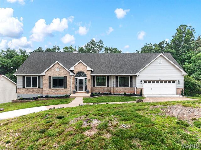 5032 Oak Bluff Drive, High Ridge, MO 63049