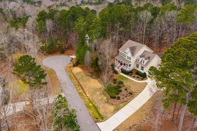 76 S Duelling Oaks Drive, Chapel Hill, NC 27517