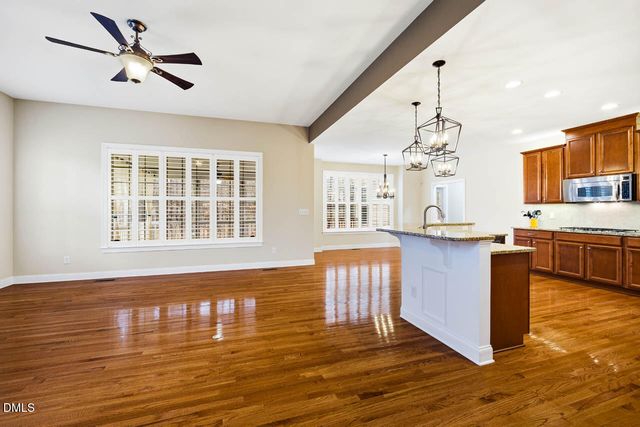 76 S Duelling Oaks Drive, Chapel Hill, NC 27517