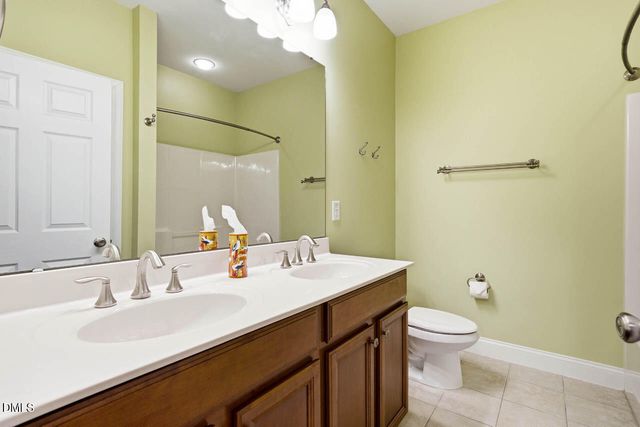 76 S Duelling Oaks Drive, Chapel Hill, NC 27517